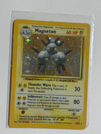 Magneton #009/102 Base Set Holo Rare, Unlimited Lightly played