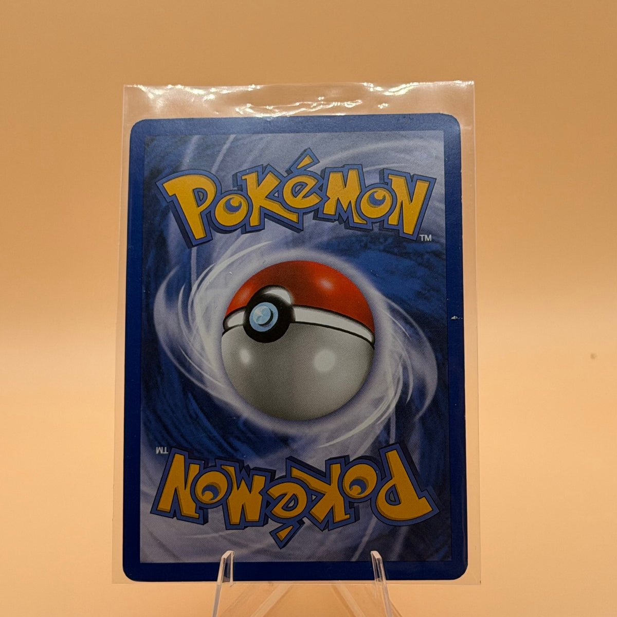 Hitmonchan #007/102 Base Set Holo Rare Lightly played
