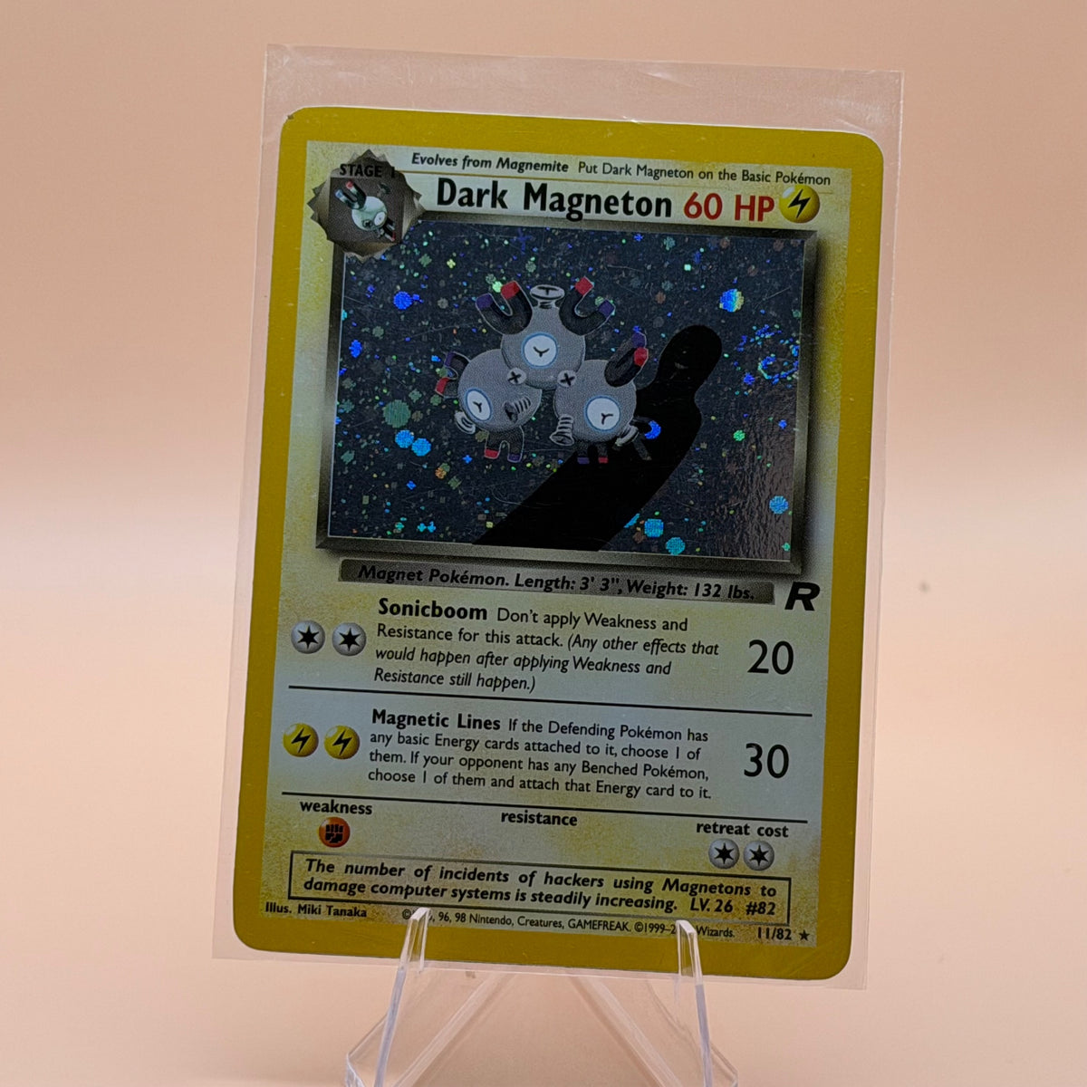 Dark Magneton (11) #11/82 Team Rocket Holo Rare Lightly played